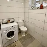 Jacuzzi Privatif 5km Du Centre Apartment