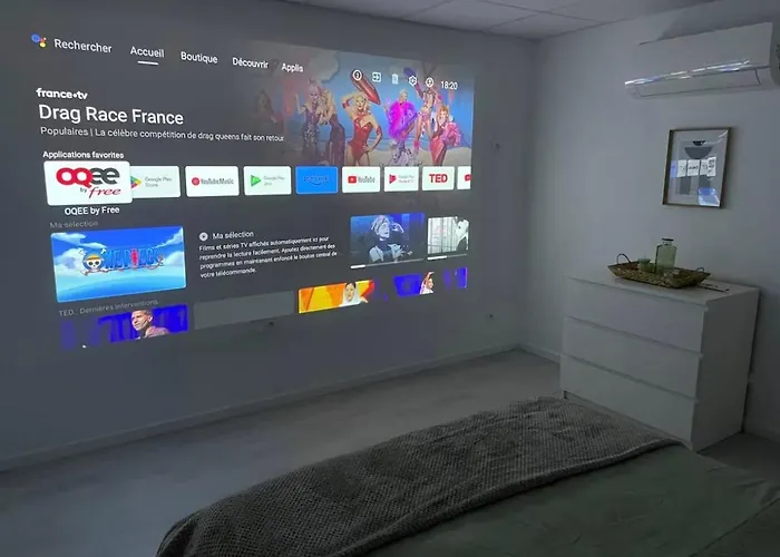 Апартаменты Jacuzzi Privatif 5km Du Centre Premilhat